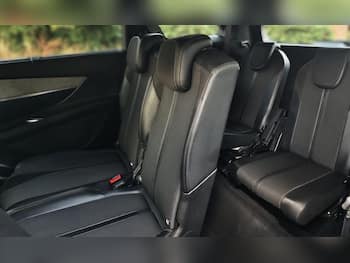 Used Peugeot 5008 2023 for sale - 79276324: Photo
