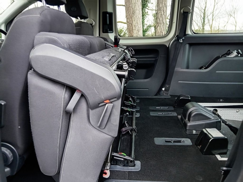 Used Volkswagen Caddy Maxi Life 2020 for sale - 77328187: Photo 20