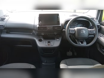 Used Citroen Berlingo 2023 for sale - 78569841: Photo