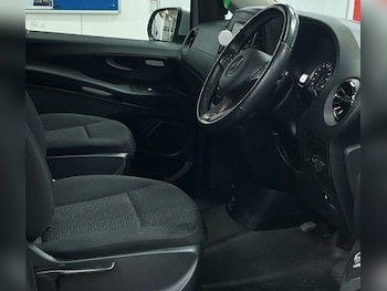 Used Mercedes-Benz Vito 2021 for sale - 79142120: Photo