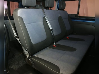 Used Vauxhall Vivaro 2017 for sale - 75986458: Photo 4