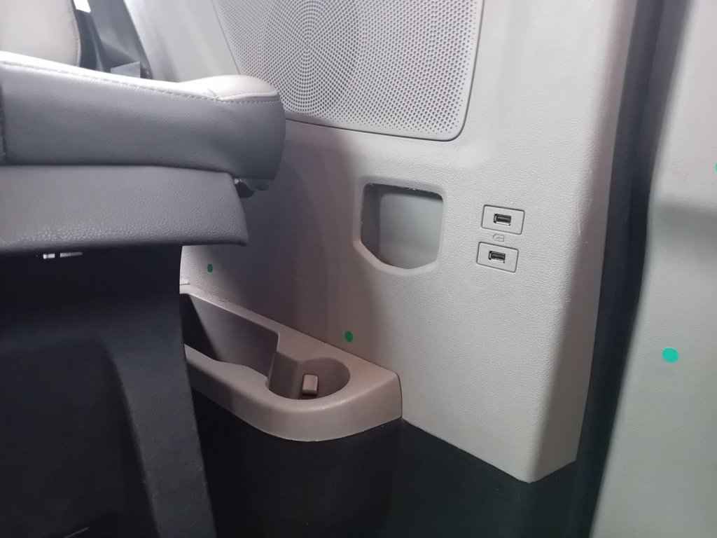 Used Ford Tourneo Custom 2022 for sale - 76080801: Photo 26