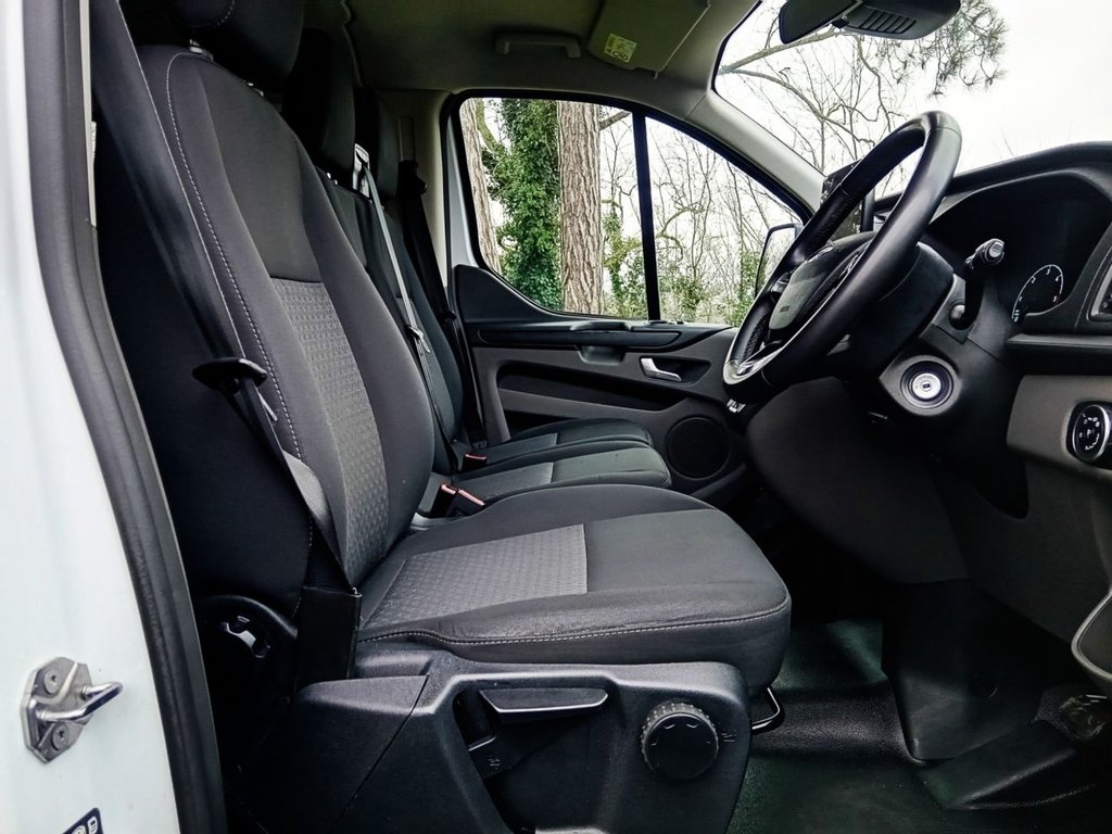 Used Ford Transit Custom 2023 for sale - 77200470: Photo 28