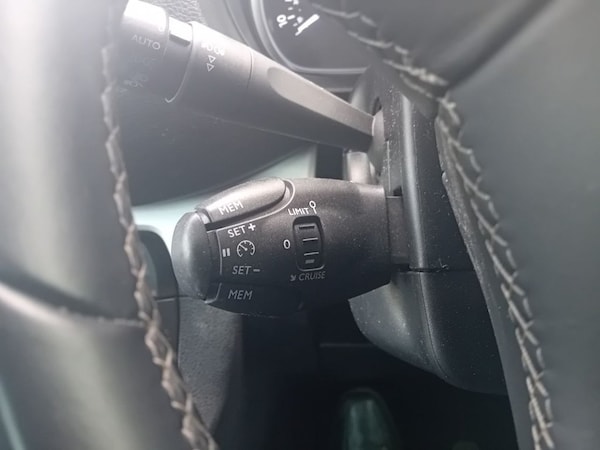 Used Peugeot Traveller 2020 for sale - 76317083: Photo 13