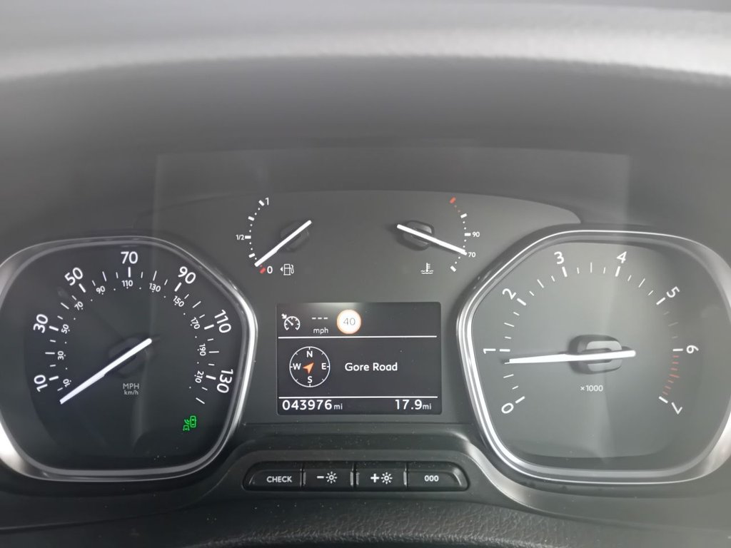 Used Peugeot Traveller 2020 for sale - 76317083: Photo 14