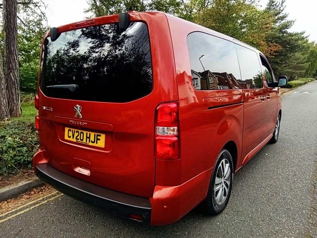 Used Peugeot Traveller 2020 for sale - 76317083: Photo 26