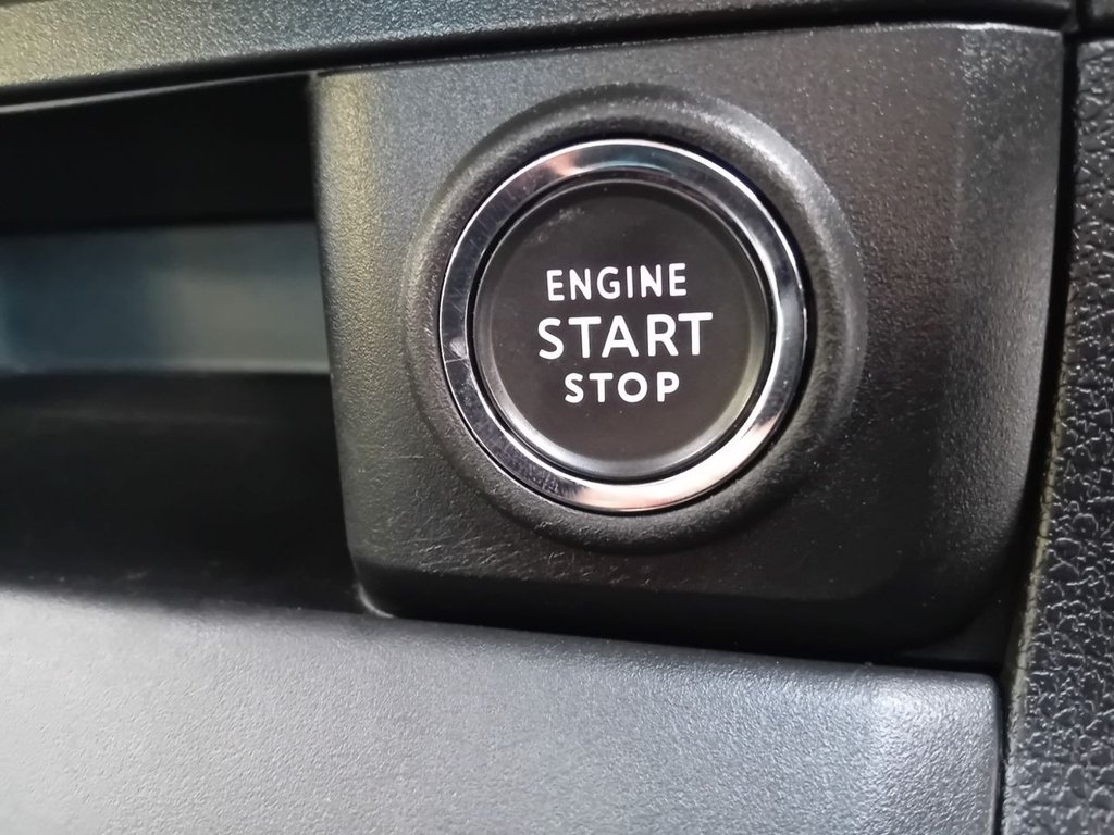 Used Peugeot Traveller 2020 for sale - 76317083: Photo 28