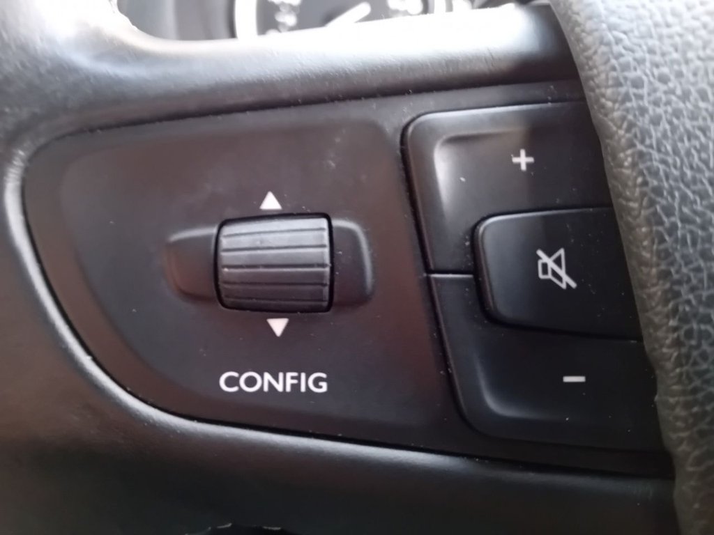 Used Peugeot Traveller 2020 for sale - 76317083: Photo 29