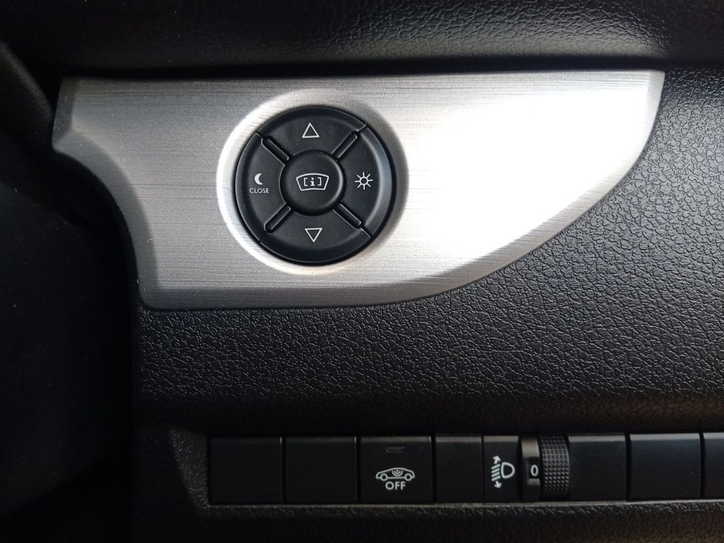 Used Peugeot Traveller 2020 for sale - 76317083: Photo 34