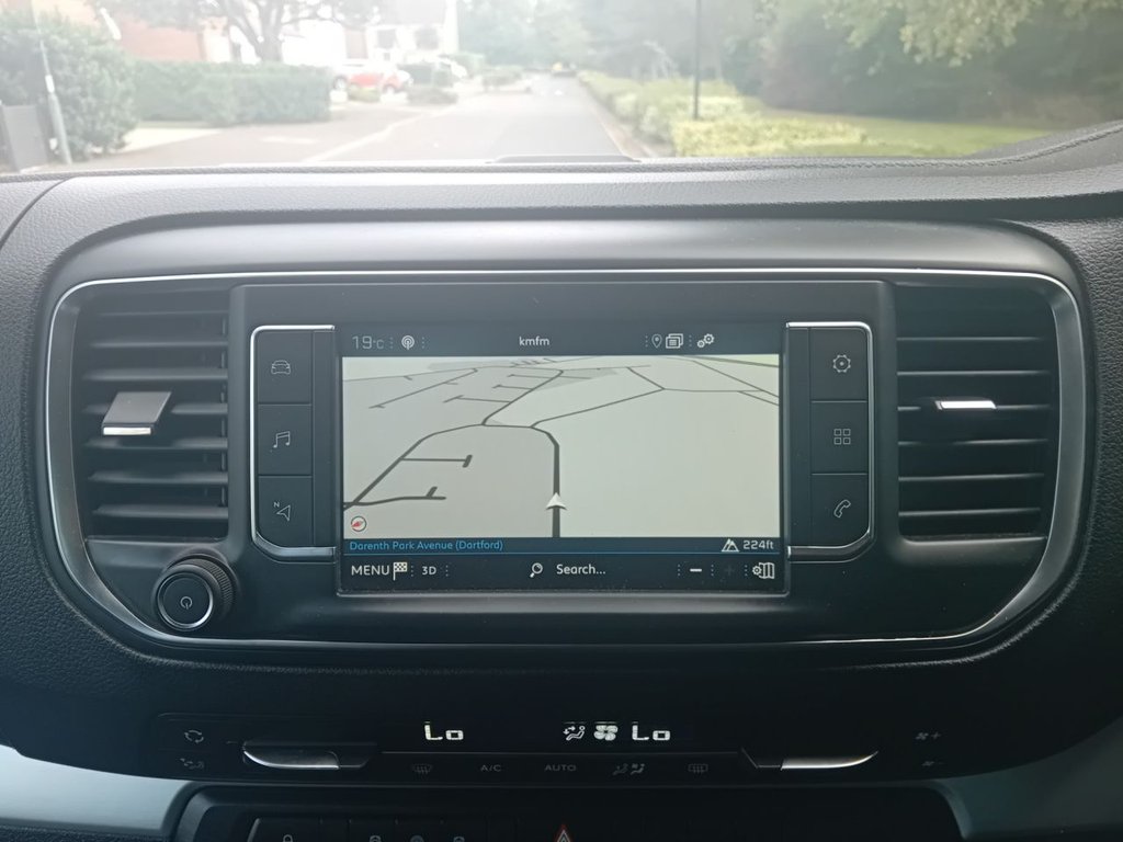 Used Peugeot Traveller 2020 for sale - 76317083: Photo 4