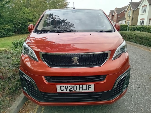 Used Peugeot Traveller 2020 for sale - 76317083: Photo 6