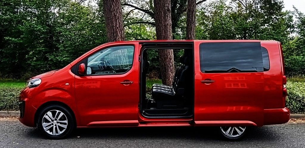 Used Peugeot Traveller 2020 for sale - 76317083: Photo 7