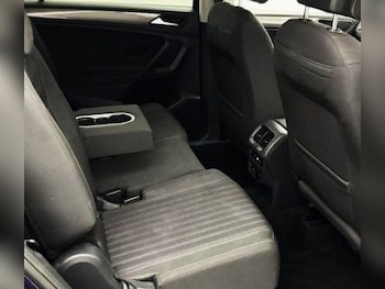 Used Volkswagen Tiguan Allspace 2023 for sale - 79266040: Photo
