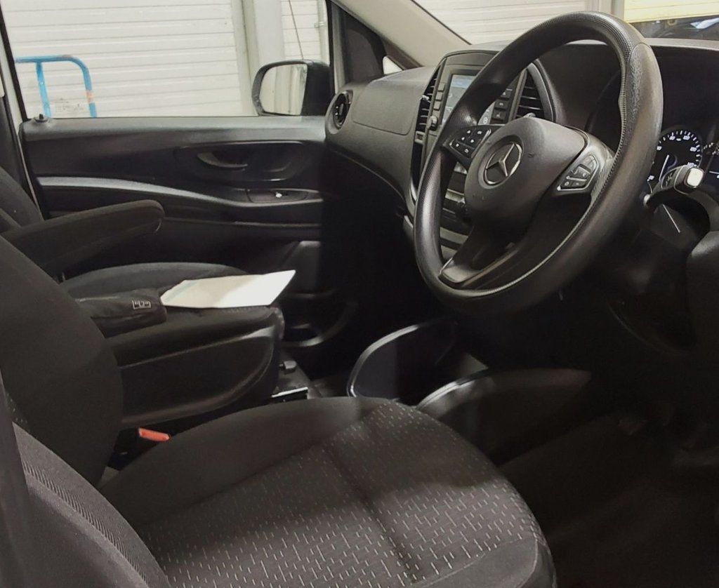 Used Mercedes-Benz Vito 2023 for sale - 77952826: Photo 2