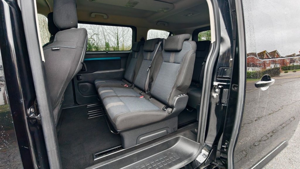 Used Peugeot Traveller 2019 for sale - 77020475: Photo 16