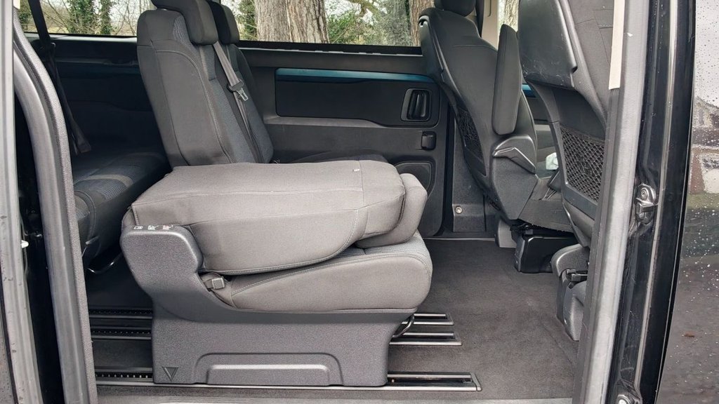 Used Peugeot Traveller 2019 for sale - 77020475: Photo 25