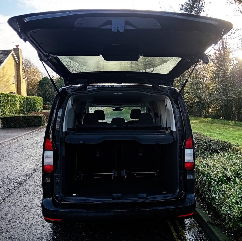 Used Ford Grand Tourneo Connect 2022 for sale - 76642115: Photo 12