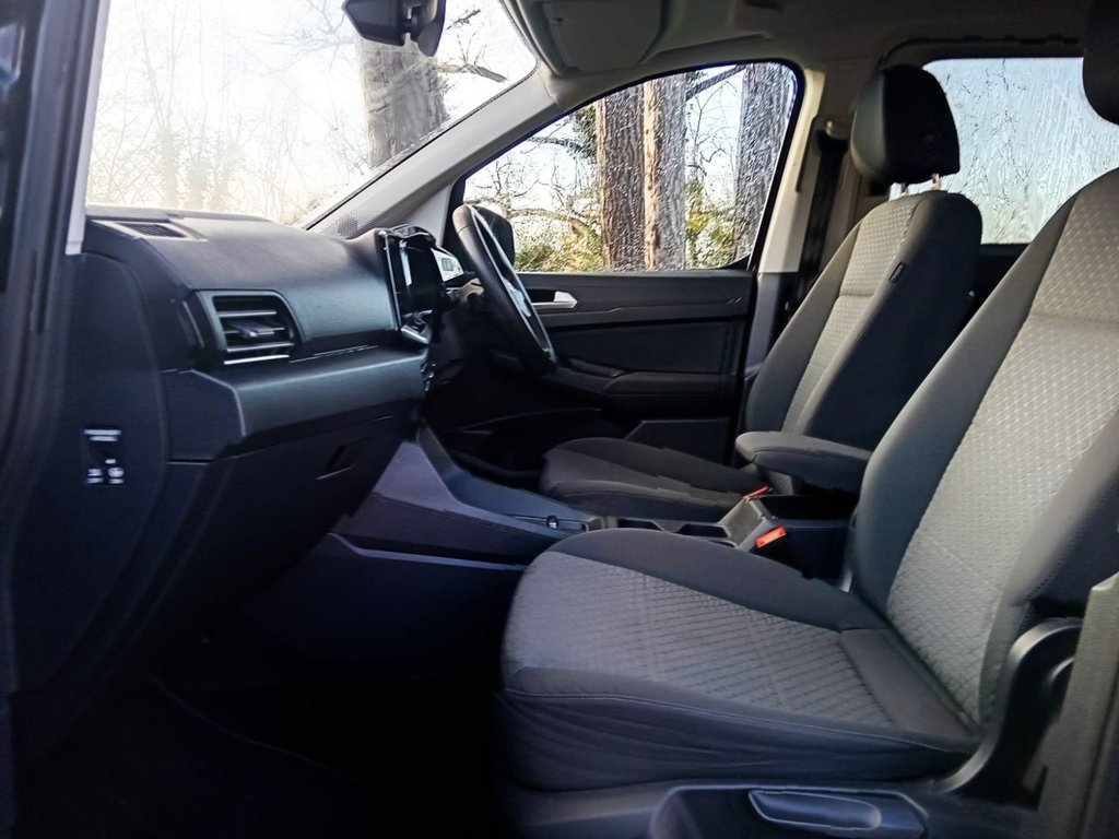 Used Ford Grand Tourneo Connect 2022 for sale - 76642115: Photo 15