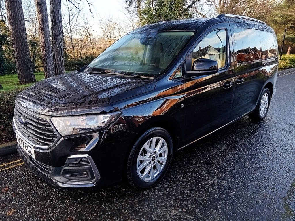 Used Ford Grand Tourneo Connect 2022 for sale - 76642115: Photo 30