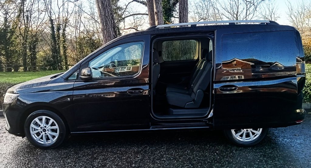 Used Ford Grand Tourneo Connect 2022 for sale - 76642115: Photo 8