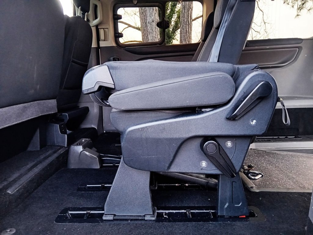 Used Ford Tourneo Custom 2020 for sale - 78056143: Photo 13