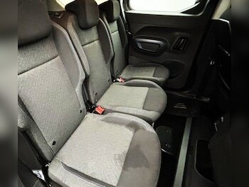 Used Peugeot Rifter 2024 for sale - 75961032: Photo
