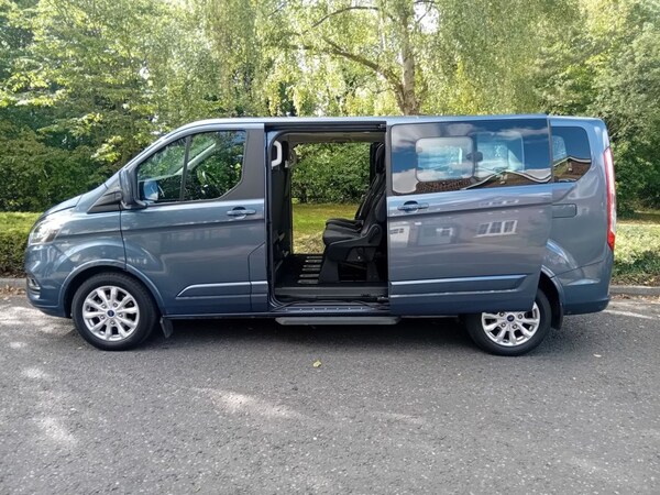 Used Ford Tourneo Custom 2022 for sale - 75716159: Photo 8