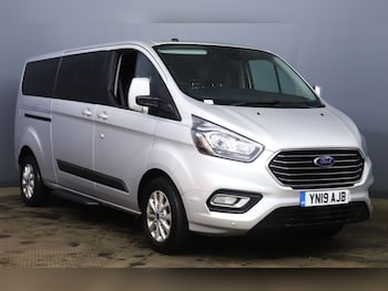Ford Tourneo Custom feature image