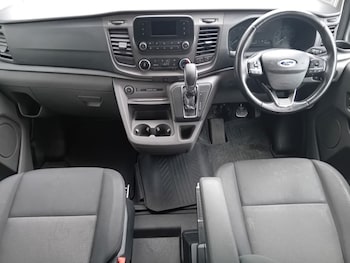 Used Ford Tourneo Custom 2019 for sale - 77436684: Photo