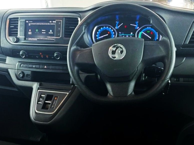 Used Vauxhall Vivaro Life 2022 for sale - 78110628: Photo 2