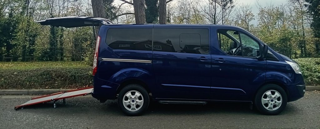 Used Ford Tourneo Custom 2018 for sale - 76345724: Photo 10