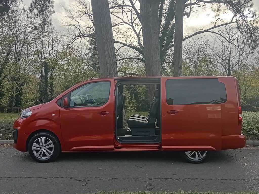 Used Peugeot Traveller 2020 for sale - 76454013: Photo 9