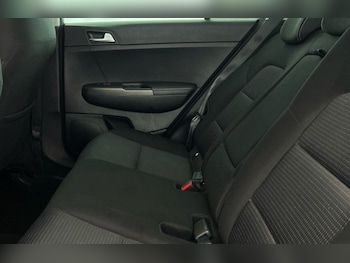 Used Kia Sportage 2021 for sale - 76496492: Photo