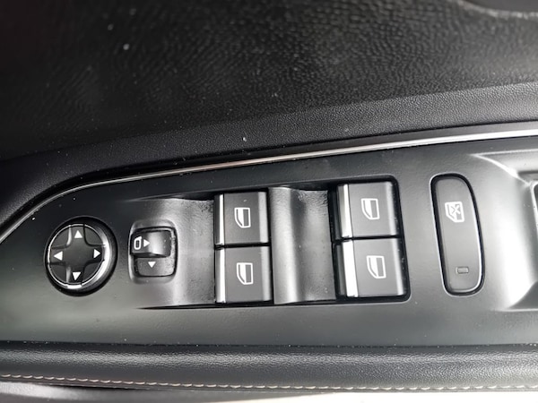 Used Peugeot 5008 2022 for sale - 74708968: Photo 42