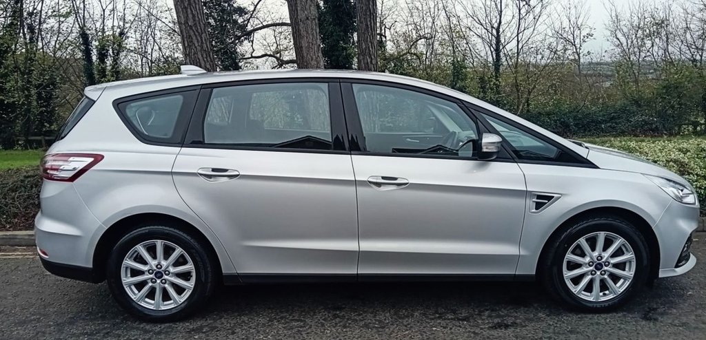 Used Ford S-Max 2021 for sale - 76642315: Photo 8