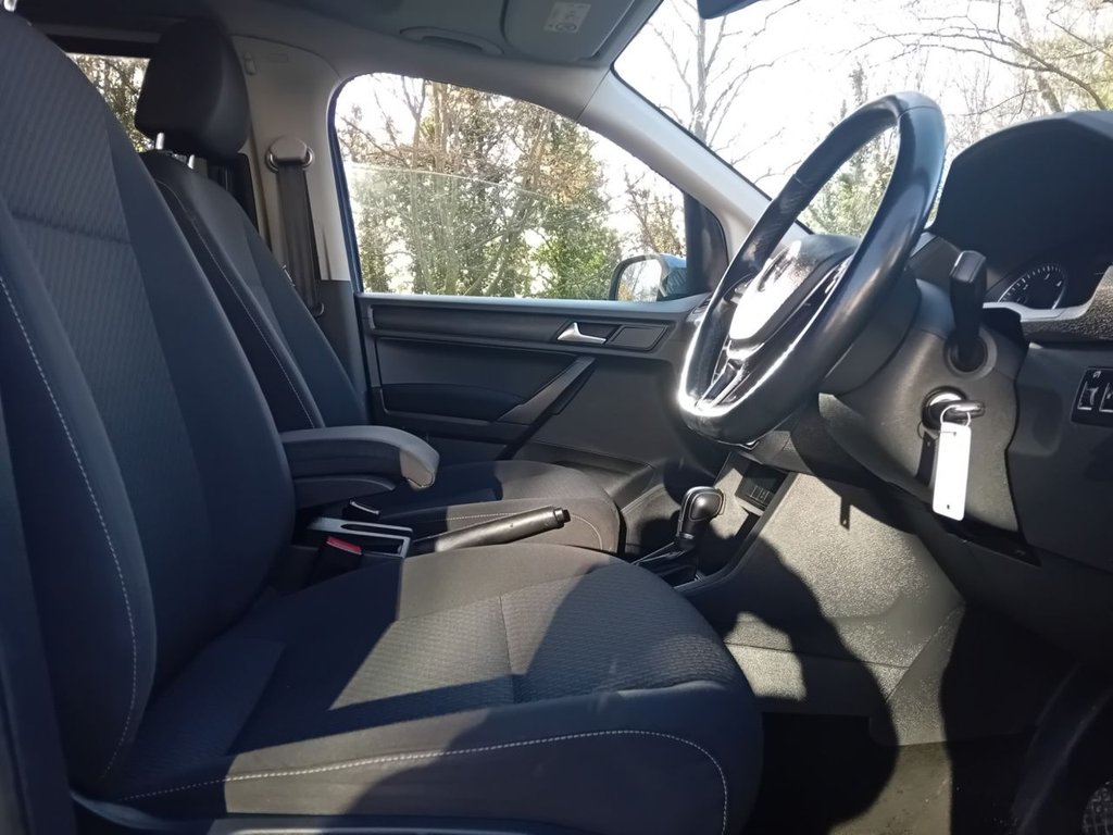 Used Volkswagen Caddy Maxi Life 2017 for sale - 76665771: Photo 25