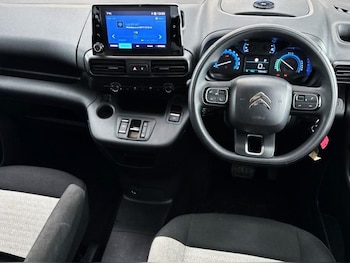 Used Citroen Berlingo 2023 for sale - 78102733: Photo