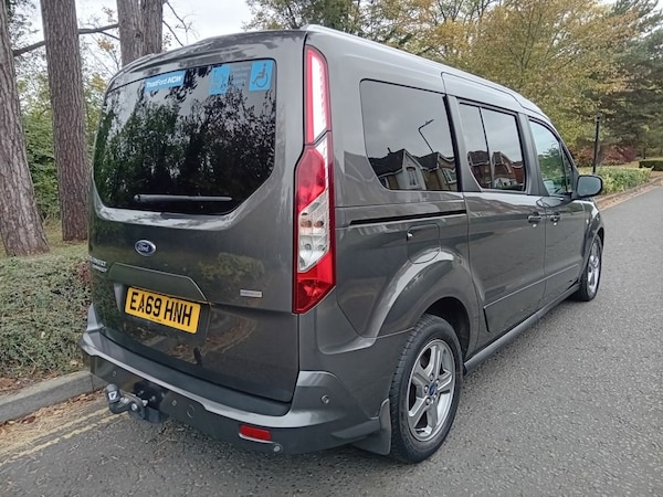 Used Ford Grand Tourneo Connect 2019 for sale - 76184998: Photo 23
