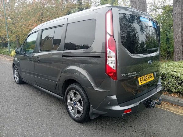 Used Ford Grand Tourneo Connect 2019 for sale - 76184998: Photo 36