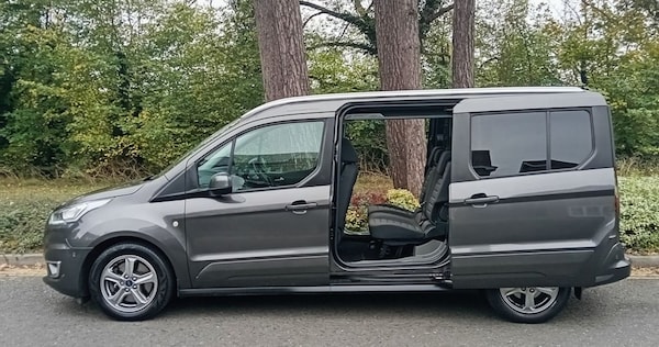 Used Ford Grand Tourneo Connect 2019 for sale - 76184998: Photo 7