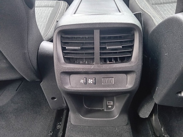 Used Peugeot e-Rifter 2024 for sale - 76069130: Photo 19