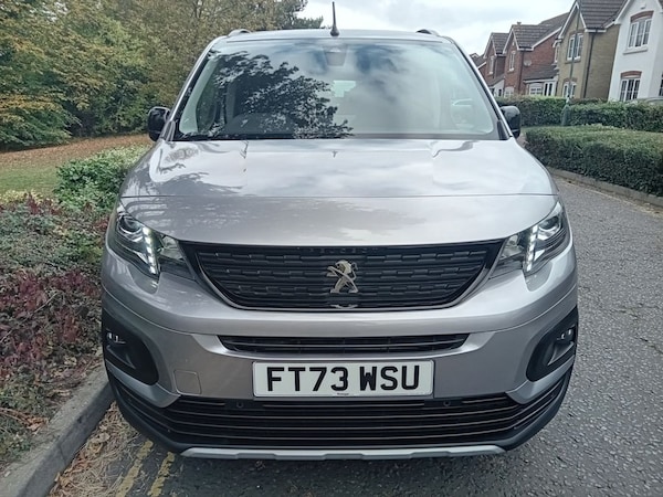 Used Peugeot e-Rifter 2024 for sale - 76069130: Photo 5
