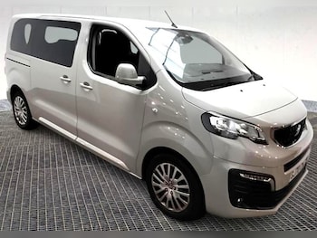 Peugeot Traveller feature image