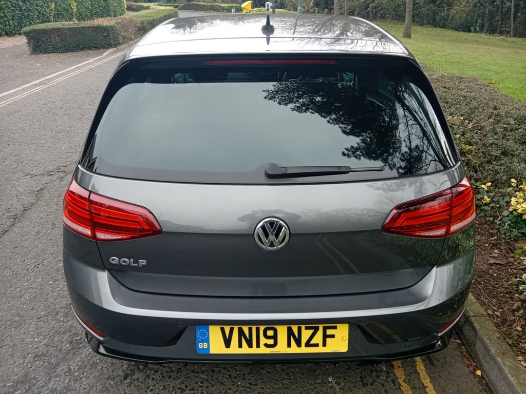 Used Volkswagen Golf 2019 for sale - 76582533: Photo 28