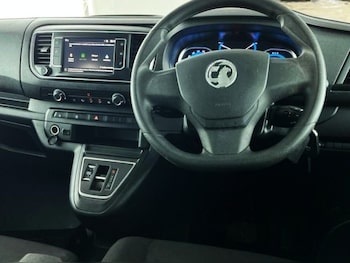 Used Vauxhall Vivaro Life 2023 for sale - 78241540: Photo