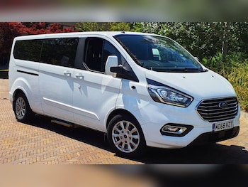 Used Ford Tourneo Custom 2019 for sale - 79114272: Photo