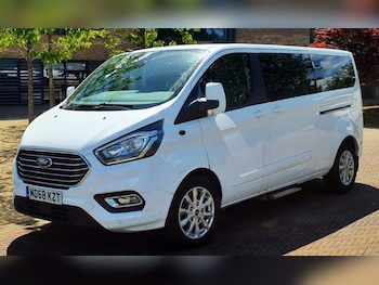 Used Ford Tourneo Custom 2019 for sale - 79114272: Photo