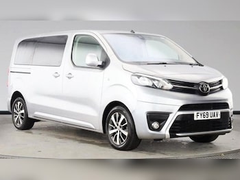 Used Toyota PROACE CITY Verso 2019 for sale - 76724729: Photo