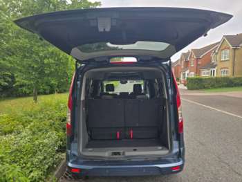 Used Ford Grand Tourneo Connect 2020 for sale - 74756299: Photo