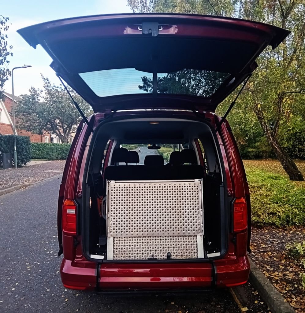Used Volkswagen Caddy Maxi Life 2017 for sale - 76105785: Photo 13
